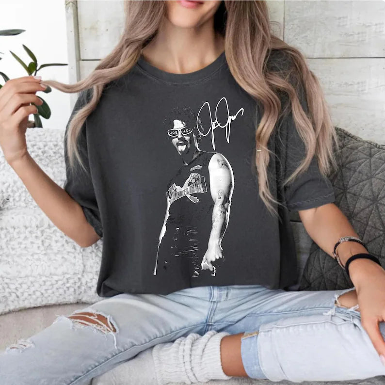 Living The Dream Tour 2025 Tee Retro Graphic Fan Concert Merch Gift Ady Store